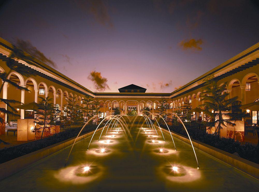 蓬塔卡纳布里斯莱斯Spa度假酒店 - 仅限成人 外观 照片 The Fontainebleau Hotel
