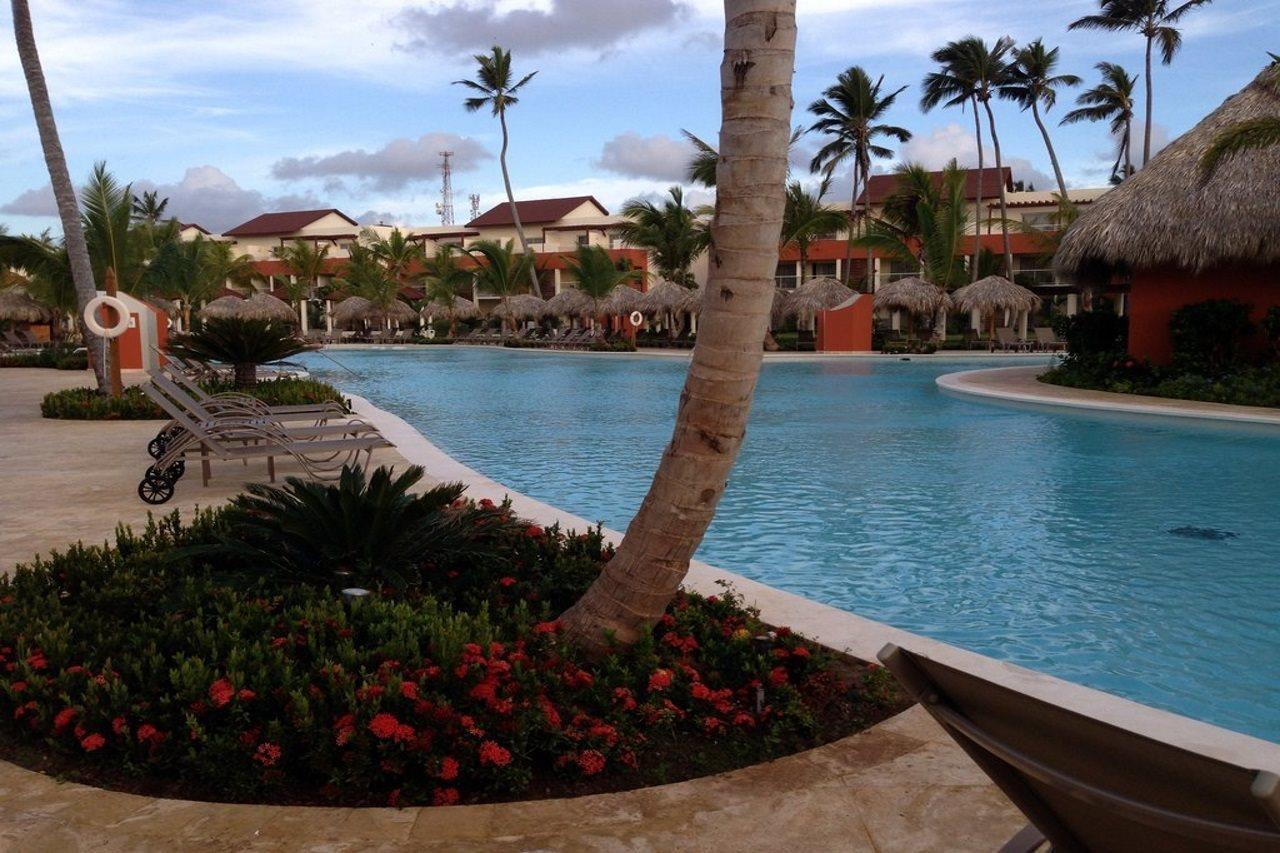 蓬塔卡纳布里斯莱斯Spa度假酒店 - 仅限成人 外观 照片 Hard Rock Hotel & Casino Punta Cana