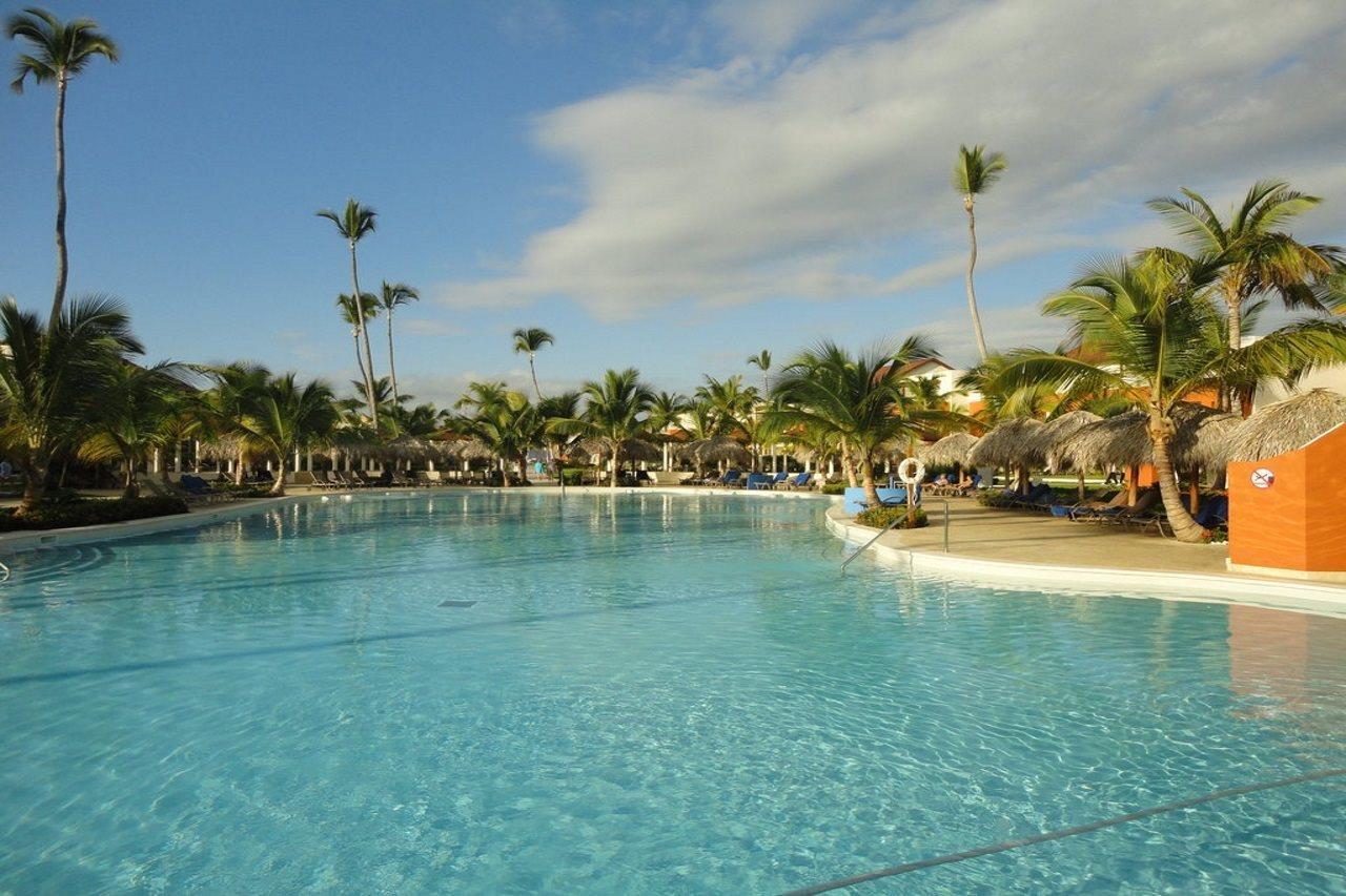 蓬塔卡纳布里斯莱斯Spa度假酒店 - 仅限成人 外观 照片 Hard Rock Hotel & Casino Punta Cana